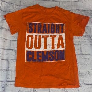 Orange Graphic straight outta T-Shirt size small